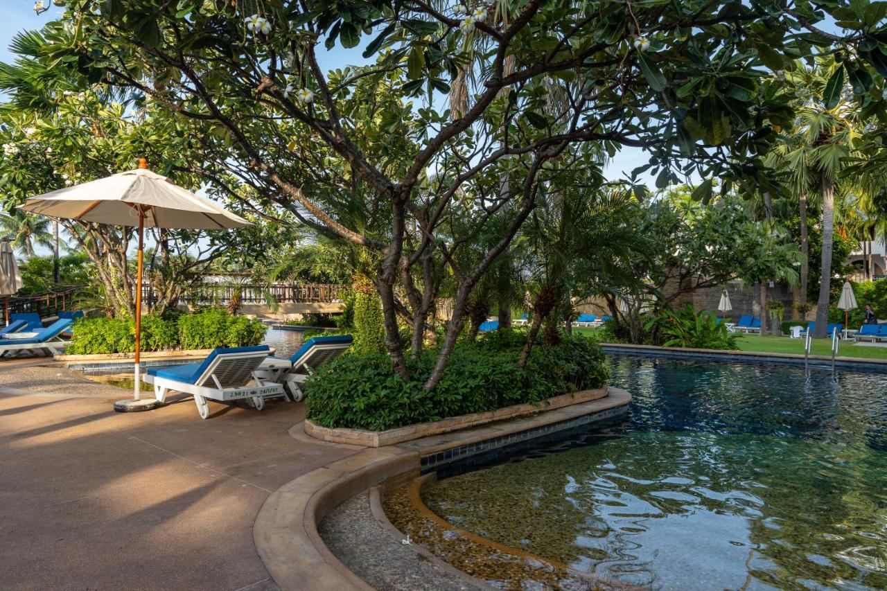 Jomtien Palm Beach Hotel And Resort - Sha Extra Plus Pattaya Ngoại thất bức ảnh
